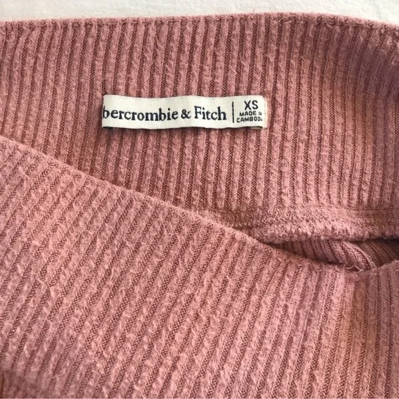 Abercrombie Pants & Cami Crop Top Set - Picture 7 of 7